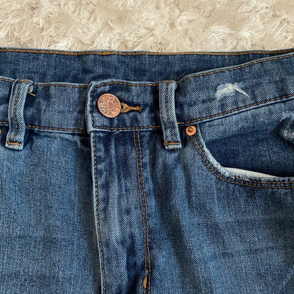 High Rise Mom Jean - Picture 2 of 3